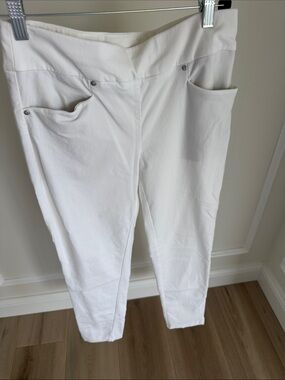 PGA Tour White Straight Leg Pull-On Pants